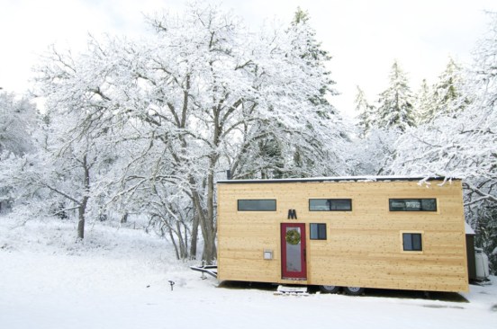 Tiny-House-Photo-hOMe-01